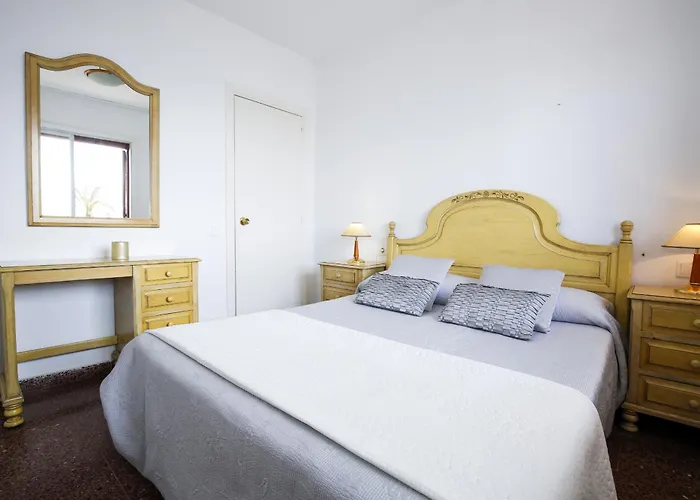 New Playazul 4 * Камбрильс